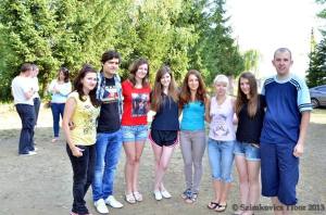Almost all the Ukrainian team. (no Tibor, with Jennet in the middle)